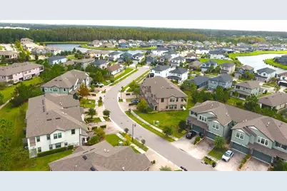 4596 Almada Lane, Wesley Chapel, FL 33543 - Photo 10