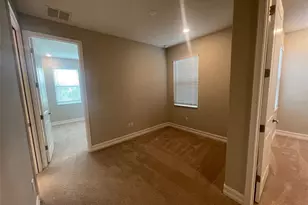 4596 Almada Ln, Wesley Chapel, FL 33543 - Photo 10