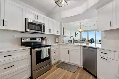 5279 Isla Key Boulevard S #212, Saint Petersburg, FL 33715 - Photo 12