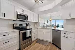 5279 Isla Key Blvd S, Saint Petersburg, FL 33715 - Photo 12