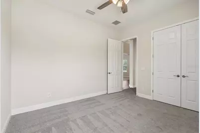 10017 Meadowrun Drive, Lithia, FL 33547 - Photo 24