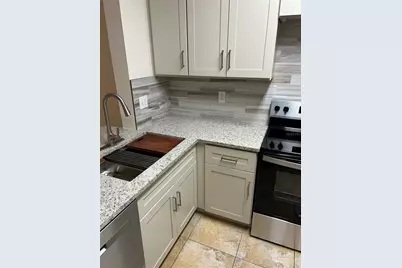 6023 Osprey Lake Circle, Riverview, FL 33578 - Photo 10