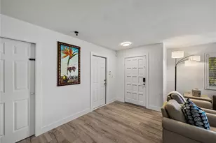 7125 S Shore Dr S, South Pasadena, FL 33707 - Photo 8