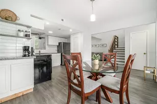 1838 Warringwood Dr, Orlando, FL 32839 - Photo 10