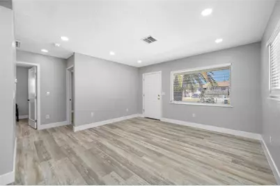 340 79th Avenue, Saint Pete Beach, FL 33706 - Photo 6