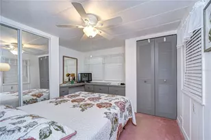 38541 Windflower Ave, Zephyrhills, FL 33542 - Photo 16