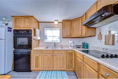 38541 Windflower Avenue, Zephyrhills, FL 33542 - Photo 12