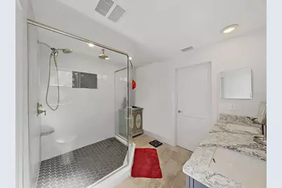 11876 Walker Avenue, Seminole, FL 33772 - Photo 22