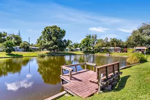 4864 Lake Charles Dr N, Kenneth City, FL 33709 - Photo 4