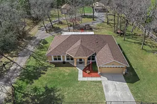 18279 Mairdale Rd, Weeki Wachee, FL 34614 - Photo 2