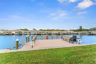 1 Boca Ciega Point Blvd, Saint Petersburg, FL 33708 - Photo 26