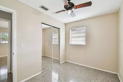 6407 S Cameron Avenue, Tampa, FL 33616 - Photo 12