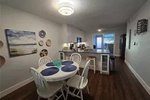 211 Pasadena Ave N, Saint Petersburg, FL 33710 - Photo 8