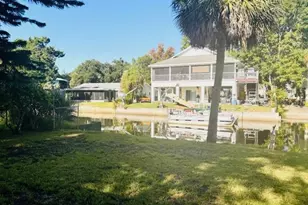 6125 Beacon Point Dr, Weeki Wachee, FL 34607 - Photo 18