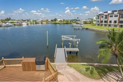 769 Kingston Court, Apollo Beach, FL 33572 - Photo 32