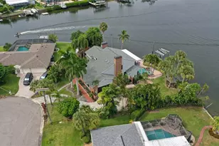 769 Kingston Ct, Apollo Beach, FL 33572 - Photo 4