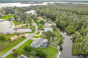 2176 N Watersedge Dr, Crystal River, FL 34429 - Photo 58