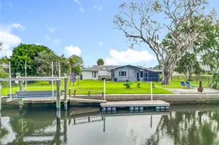 2176 N Watersedge Dr, Crystal River, FL 34429 - Photo 54