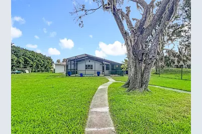 2176 N Watersedge Drive, Crystal River, FL 34429 - Photo 40