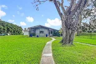 2176 N Watersedge Dr, Crystal River, FL 34429 - Photo 40