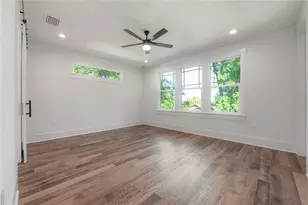 810 E Frierson Ave, Tampa, FL 33603 - Photo 32