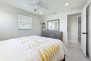 510 62nd Ave NE, Saint Petersburg, FL 33702 - Photo 20