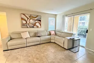 9481 Highland Oak Dr, Tampa, FL 33647 - Photo 10