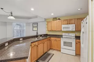 1727 Hammocks Ave, Lutz, FL 33549 - Photo 8