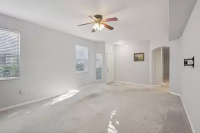 1727 Hammocks Avenue #BLDG 16, Lutz, FL 33549 - Photo 4