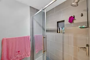 4924 Beach Dr SE, Saint Petersburg, FL 33705 - Photo 20