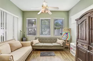 829 Innergary Pl, Valrico, FL 33594 - Photo 12