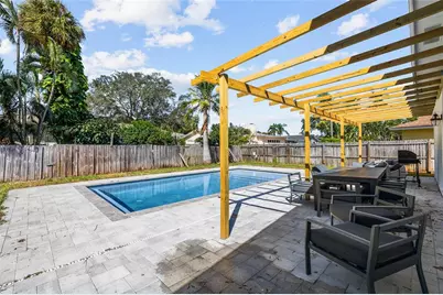 5910 Denver Street NE, Saint Petersburg, FL 33703 - Photo 30