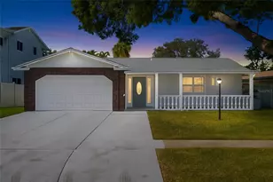 5910 Denver St NE, Saint Petersburg, FL 33703 - Photo 2