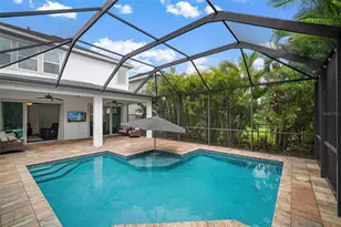 6337 Waves End Pl, Apollo Beach, FL 33572 - Photo 4