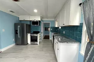 1215 N Garden Ave, Clearwater, FL 33755 - Photo 8