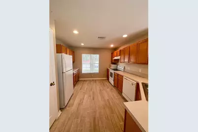 10840 Johanna Avenue, Riverview, FL 33578 - Photo 4