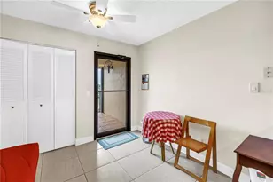 7037 Sunset Dr S, South Pasadena, FL 33707 - Photo 10