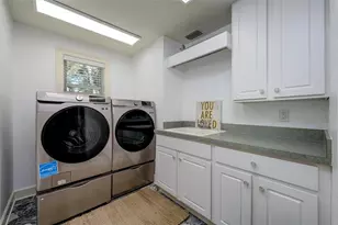 16328 Emerald Cove Dr, Lutz, FL 33549 - Photo 30