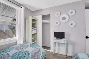 1022 10th Ave N, Saint Petersburg, FL 33705 - Photo 20