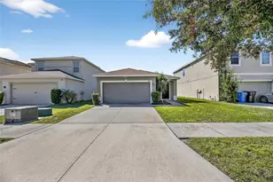 11919 Grand Kempston Dr, Gibsonton, FL 33534 - Photo 2