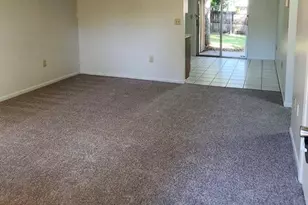 20045 Suncrest Dr, Brooksville, FL 34601 - Photo 4