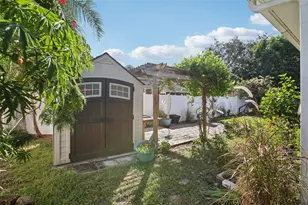 1424 Ridge Shore Dr, Tarpon Springs, FL 34689 - Photo 14