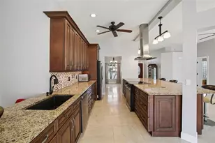 1424 Ridge Shore Dr, Tarpon Springs, FL 34689 - Photo 30