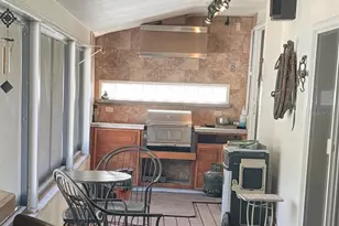 1518 Dawn Heights Dr, Lakeland, FL 33801 - Photo 20