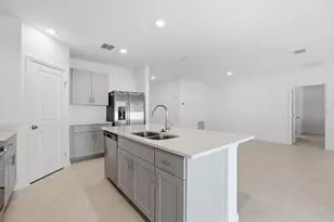 13514 Tropical Breeze Wy, Hudson, FL 34669 - Photo 6