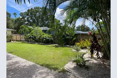 1421 55th Avenue N, Saint Petersburg, FL 33703 - Photo 28