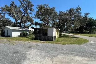 1210 Sweeney Dr, Ruskin, FL 33570 - Photo 20