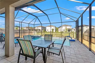 7496 Yale Harbor Dr, Wesley Chapel, FL 33545 - Photo 8