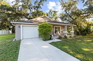 4216 E Yukon St, Tampa, FL 33617 - Photo 1