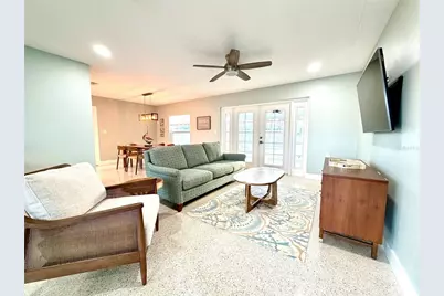 10133 4th Street E, Treasure Island, FL 33706 - Photo 12